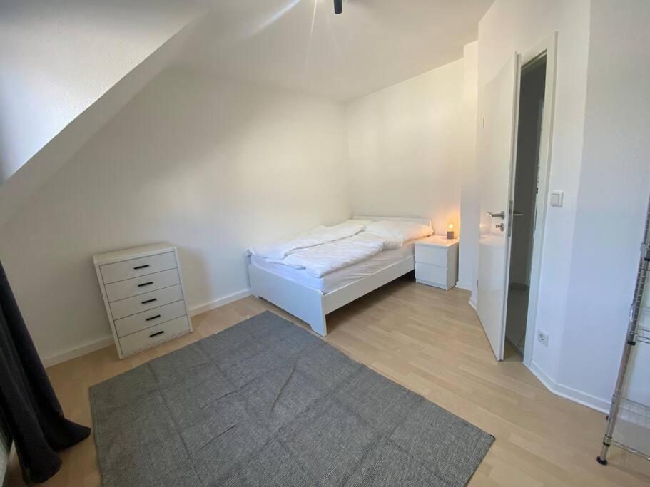 Appartement Ruhiges Dg - 6 P. - Urban - Oepnv *